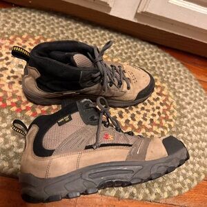 Garmont Flash XCR Gore-Tex womens Sz 8.5 Brown Leather Hiking Boots